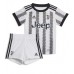 Billige Juventus Hjemmetrøye Barn 2022-23 Kortermet (+ korte bukser)